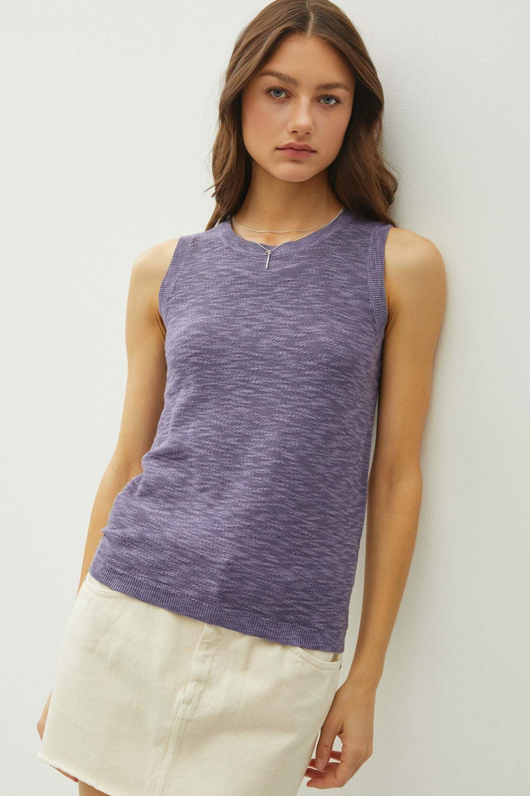 Basic Round Neck Sleeveless Slub Knit Tee