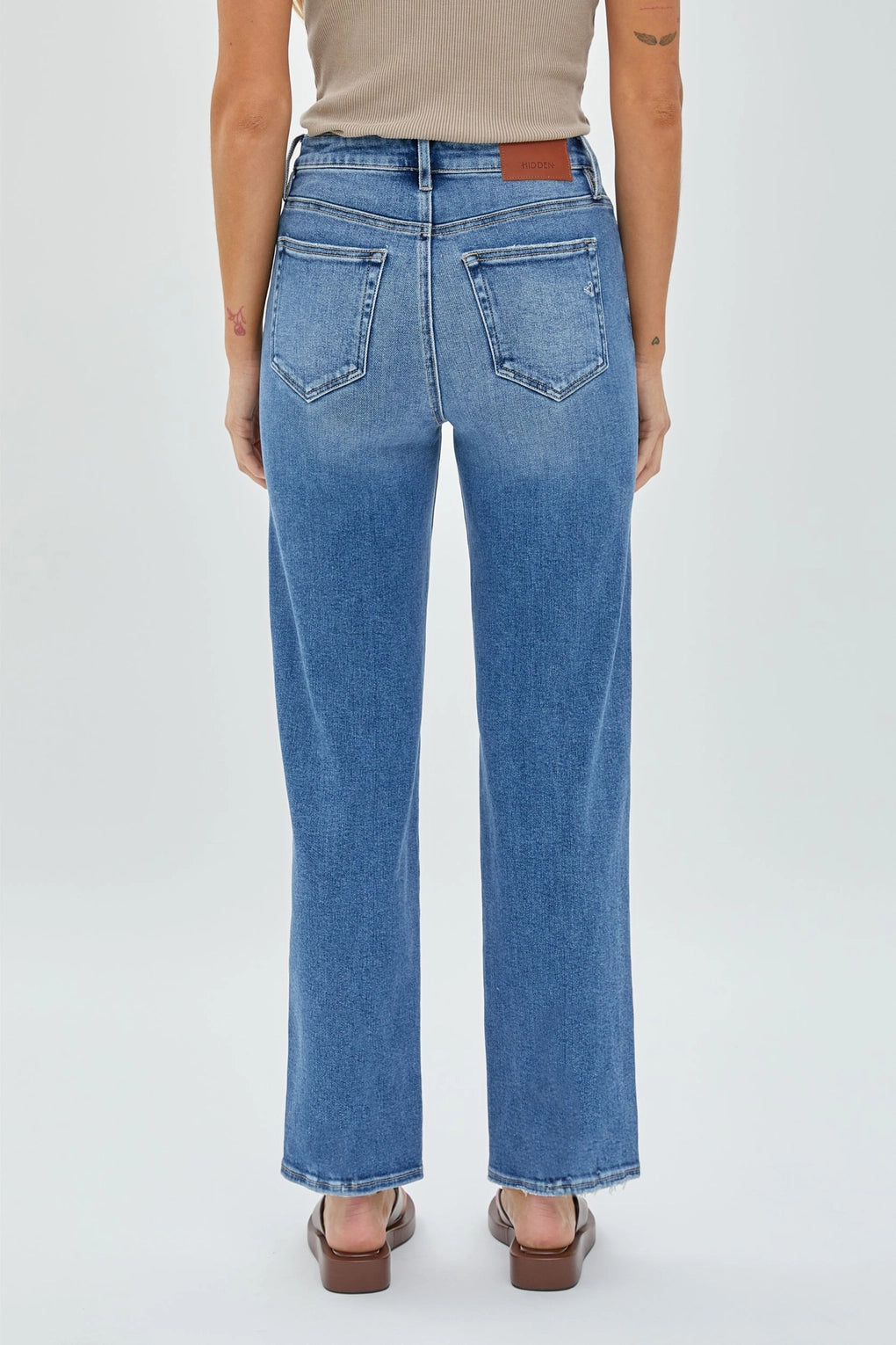 Medium Wash Clean Stretch Straight Jean