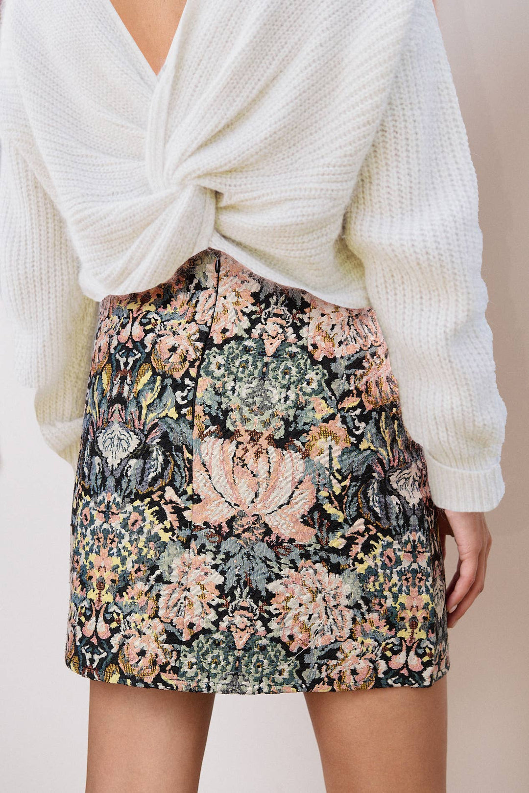 Back Bow Sweater - Tangerine - The Color Collab