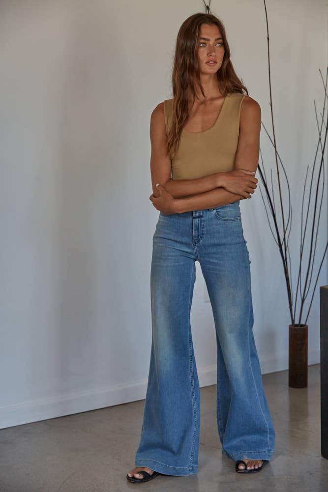 Double Layered Seamless Top: Iced Coffee - The Color Collab