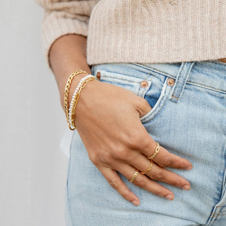 Gorjana Parker Pearl Bracelet - The Color Collab