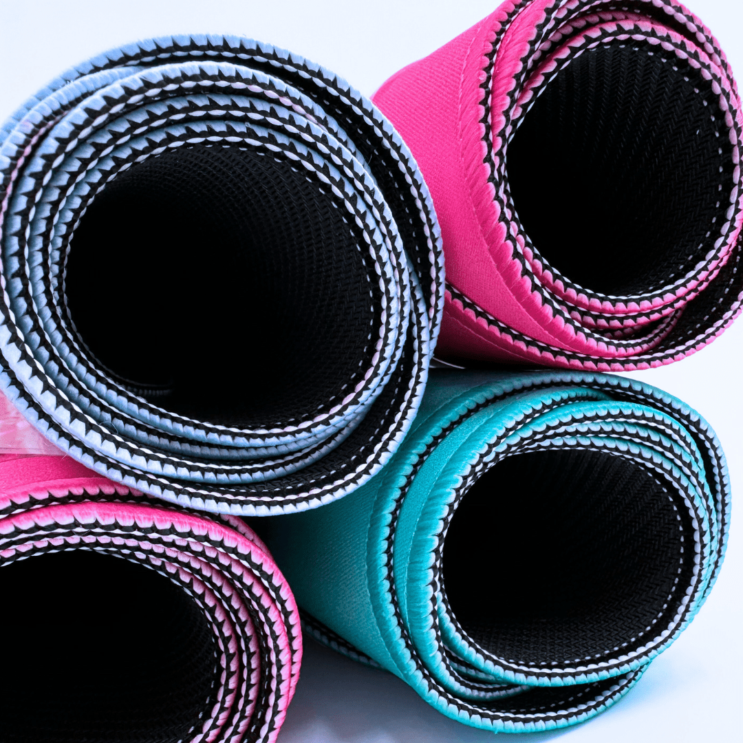 MAHJONG MAT | Color Wave | 31" x 31": Green Center - Pink Scallop - The Color Collab