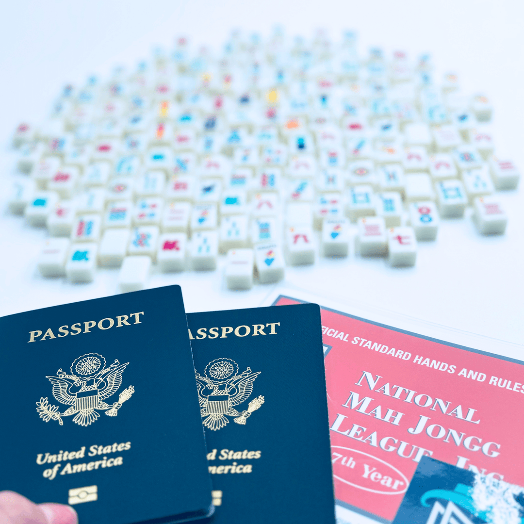 MINI TRAVEL MAHJONG - The Color Collab