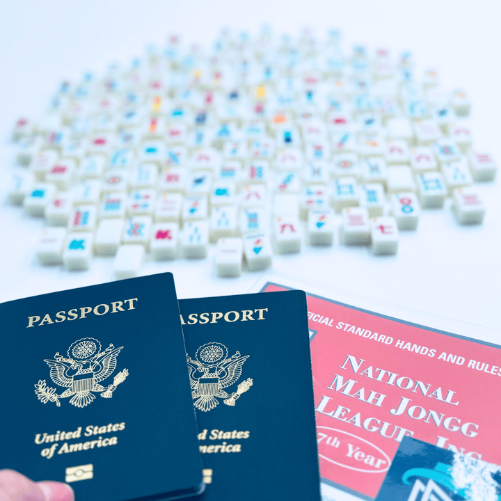 MINI TRAVEL MAHJONG - The Color Collab