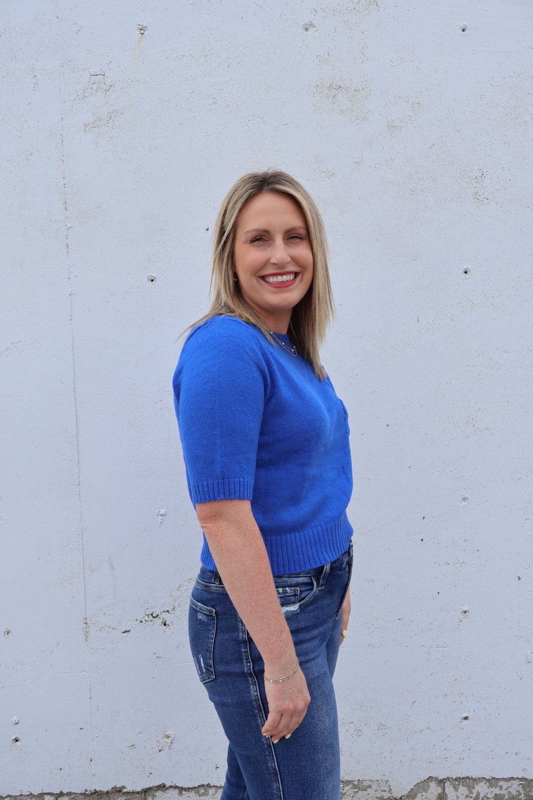 Pinch Short Sleeve 3D embroidered floral sweater - The Color Collab