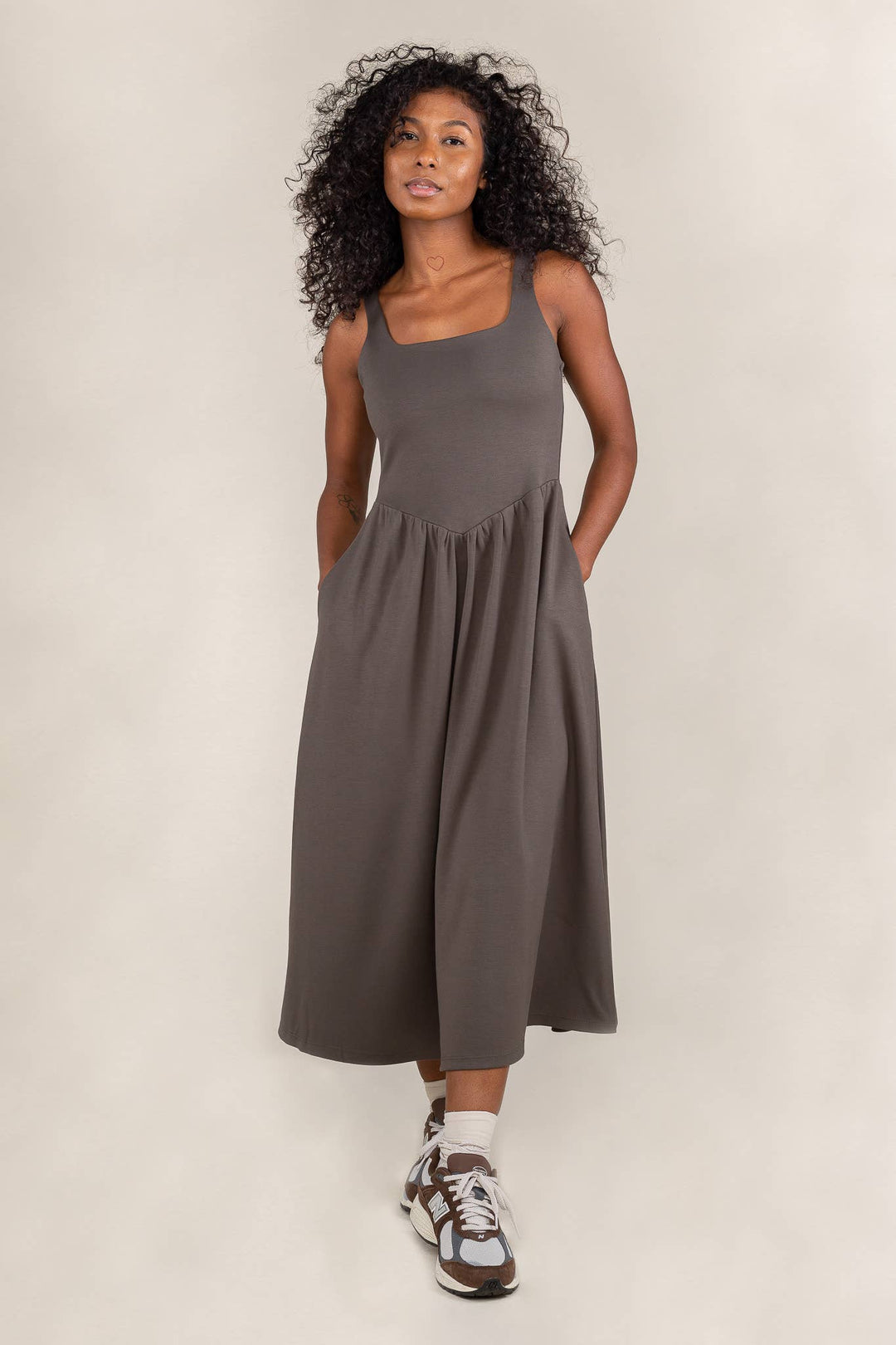 Tomo Arches Basic Swing Midi Dress - Olive - The Color Collab